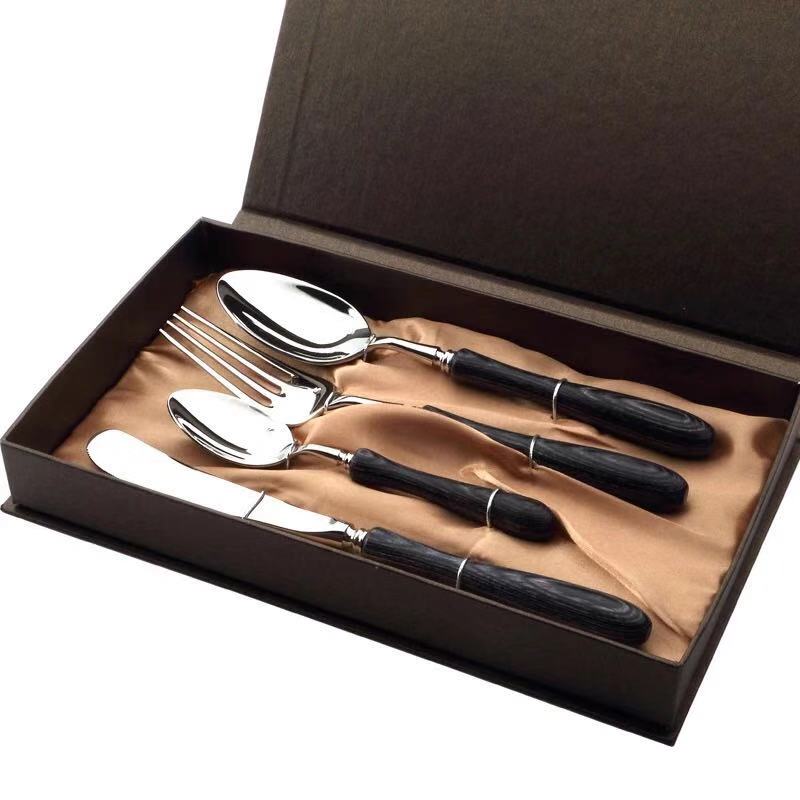 Stainless Steel Cutlery With Wooden Handle Set