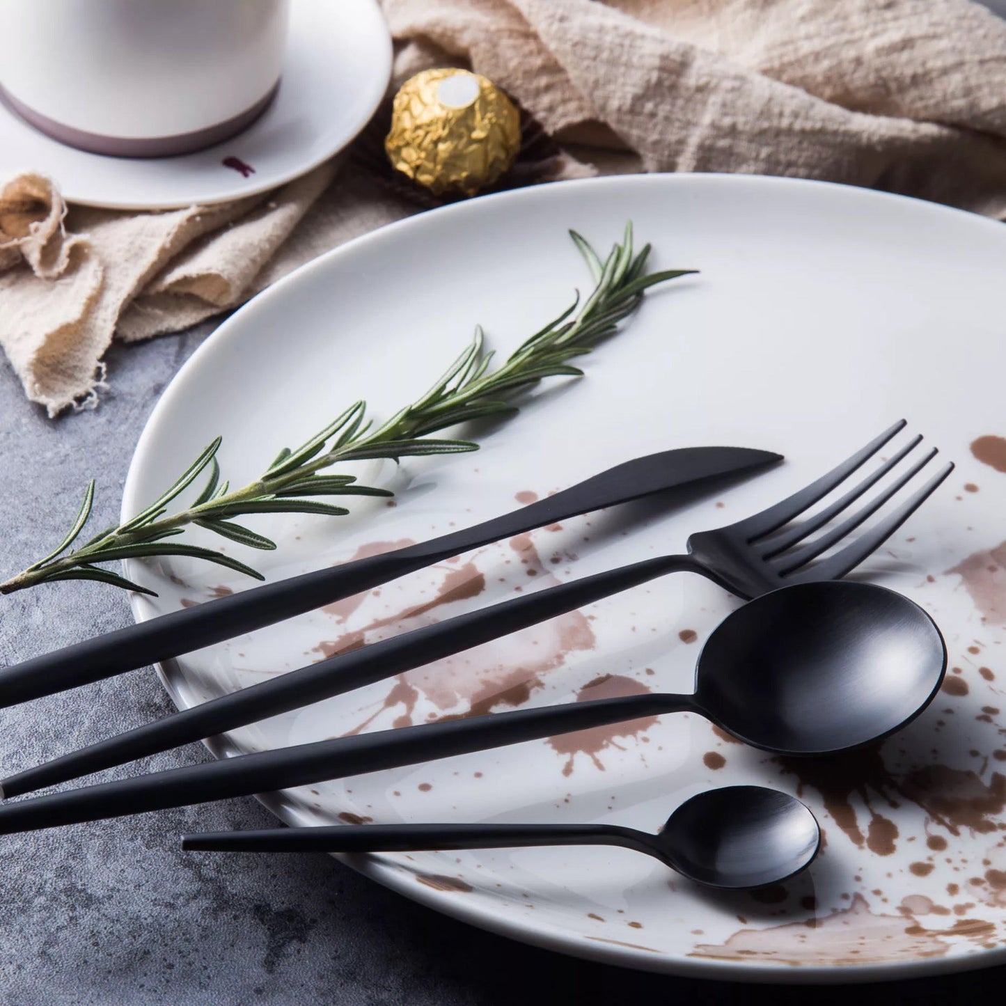 Titanium Black Dinner Set