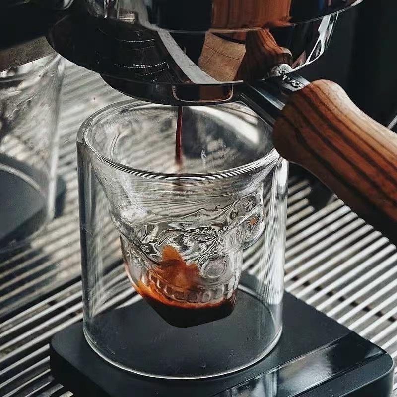 Skull Double Cup Coffee Mug Double-layered Transparent Crystal Skull Head Glass Cup For Household Whiskey Wine Vodka Bar Club Beer Wine Glass