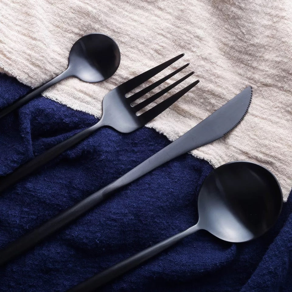 Titanium Black Dinner Set