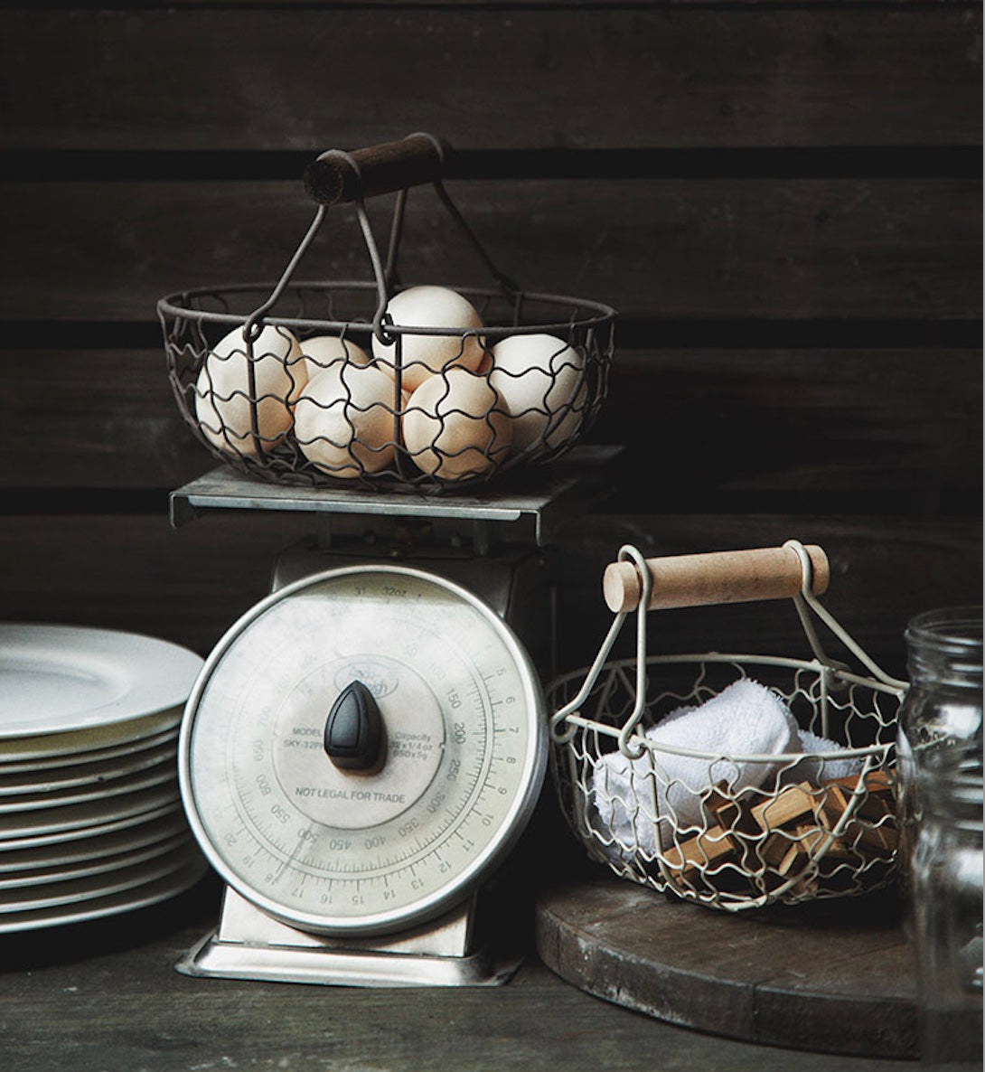 Oval Wire Basket with Wood Handles