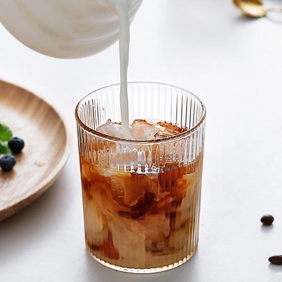 Clear Glass Carafe With Cork Stopper