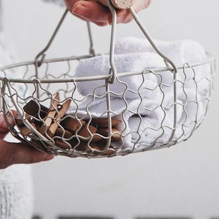 Oval Wire Basket with Wood Handles