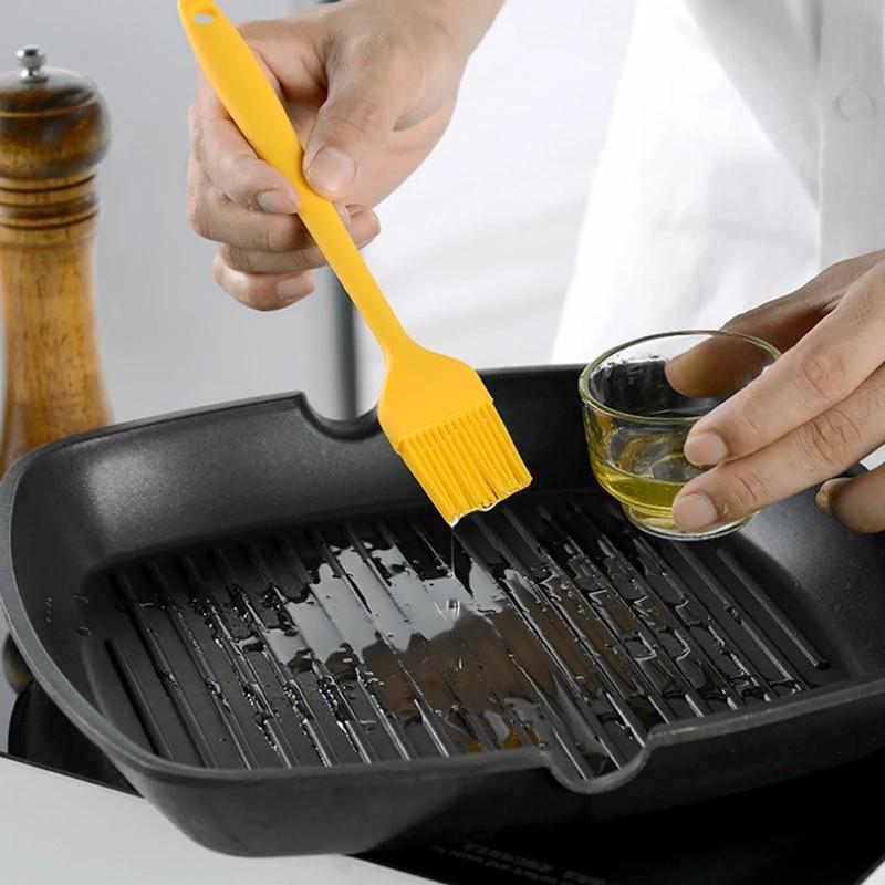Yellow Kitchen Utensil Set, Stainless Steel & Silicone Heat Resistant Professional Cooking Tools (BPA Free)