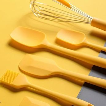 Yellow Kitchen Utensil Set, Stainless Steel & Silicone Heat Resistant Professional Cooking Tools (BPA Free)
