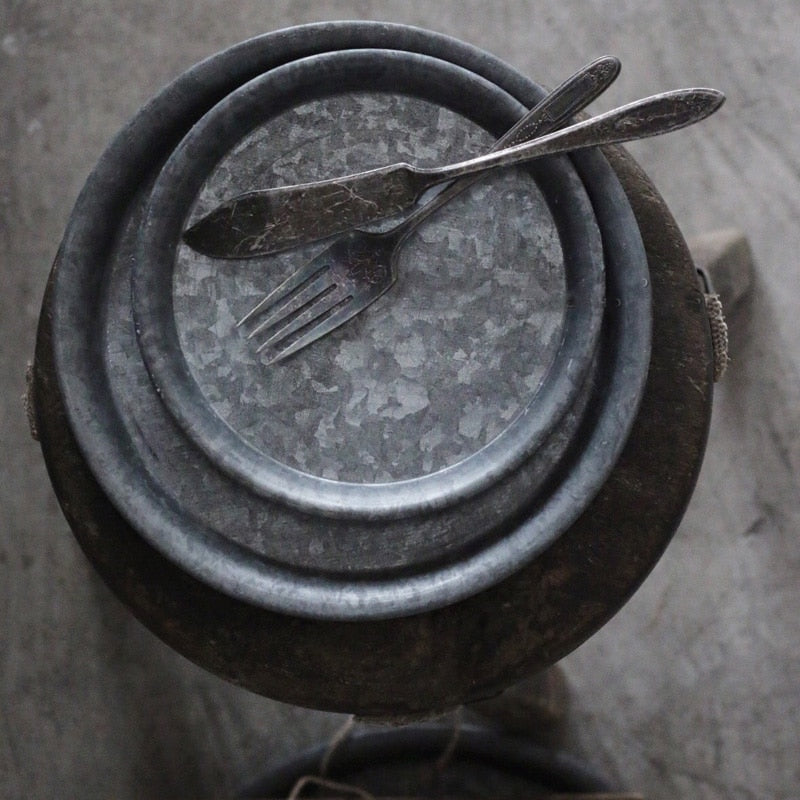 Iron Craft Storage Serving Tray, Antique Metal Round Tray