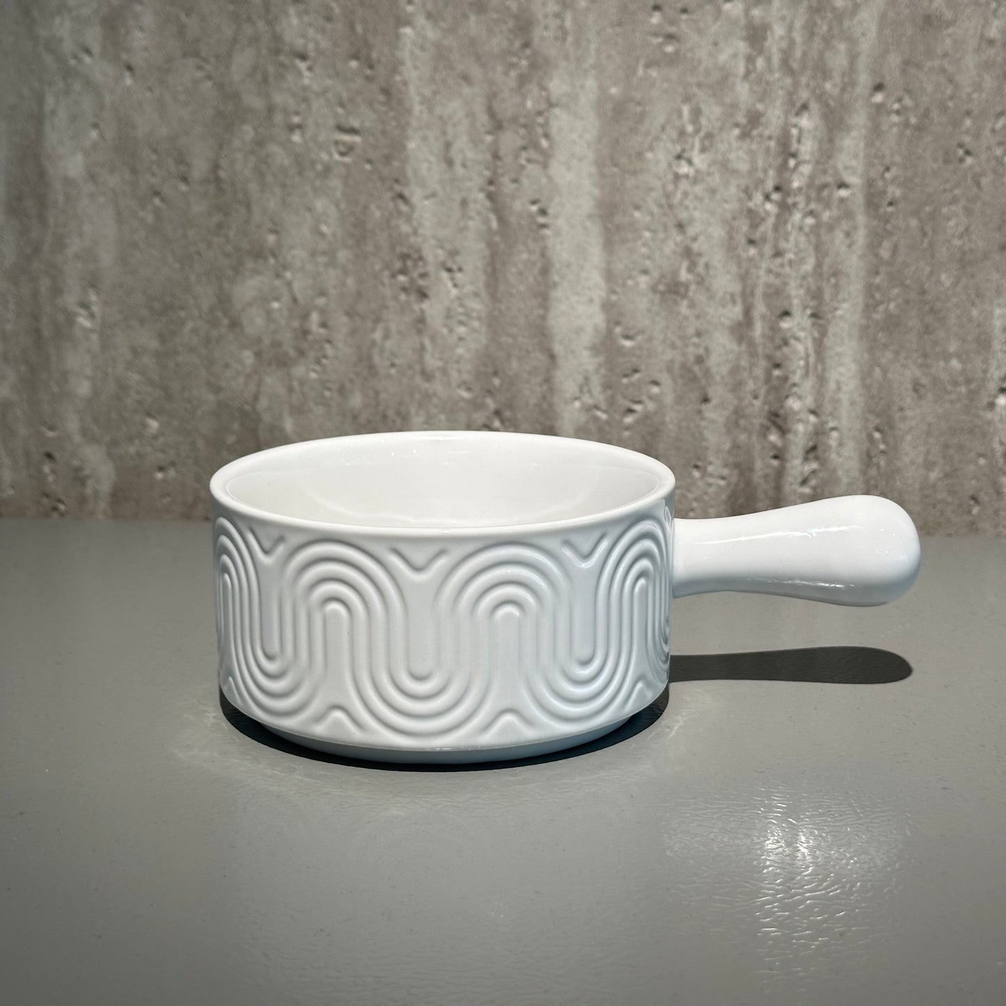 INSETLAN French Onion Soup Bowls, 18 Ounce Soup Bowls With Handles for Chili, Beef Stew, French Onion Soup Crocks Oven Safe - 5 inch, Arctic White